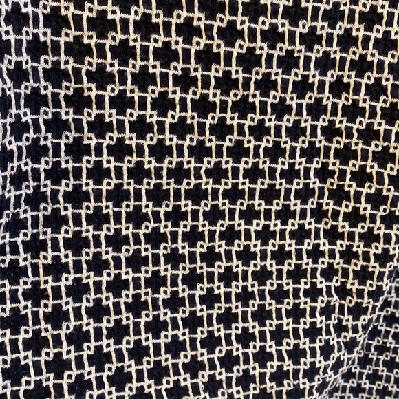 Ann Taylor geometric sweater - Picture 3 of 3